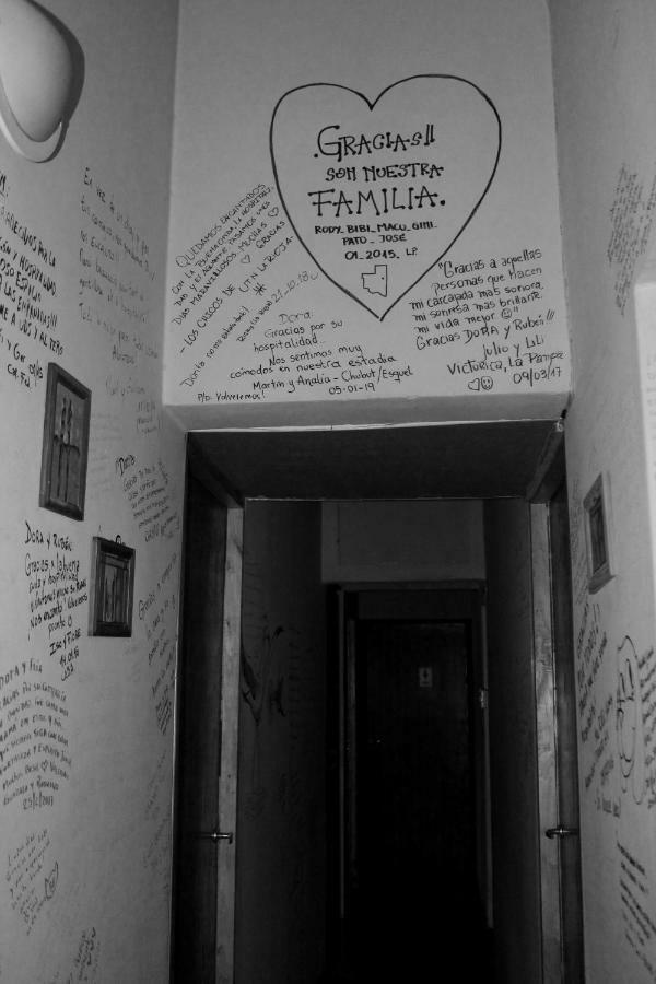 Hostel Rogupani ซานราฟาเอล ภายนอก รูปภาพ